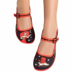 HOT CHOCOLATE DESIGN LEO 9 HOT CHOCOLATE DESIGN LEO -Shoes Sales 02736BB2 11D6 4FD2 A83E 334F84712419 800x