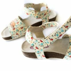 Miss Goody 2 Shoes MISS LOVE BUG WHITE ANTIQUE -Shoes Sales 4VW e987679e b394 4b43 bd10 201a09e10009 800x