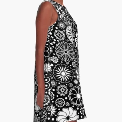 Miss Goody 2 Shoes FLOWERS BLACK AND WHITE A-LINE DRESS 9 Miss Goody 2 Shoes FLOWERS BLACK AND WHITE A-LINE DRESS -Shoes Sales FlowersBlackandWhiteSide 800x