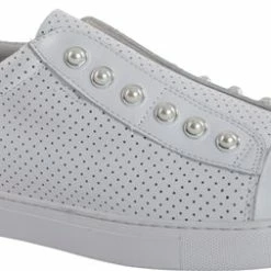 HINAKO PEARL SHOE (PERFORATED) - WHITE Last Pair Size 40 / US 9